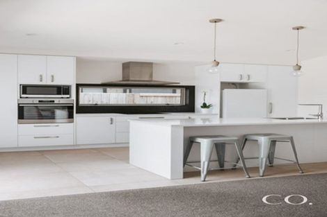 Photo of property in 15 Furlong Road, Papamoa, 3118