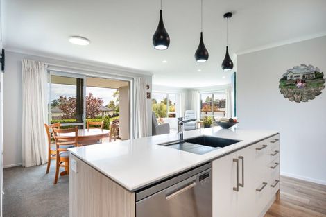 Photo of property in 11 Les Wakefield Road, Mapua, 7005