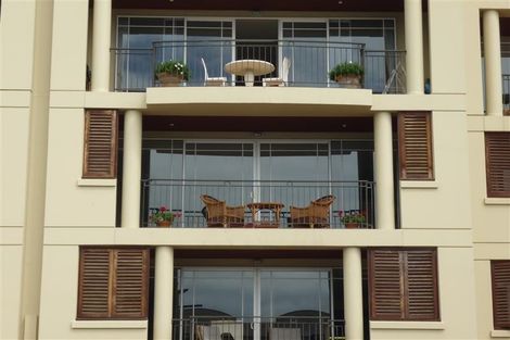 Photo of property in Admiralty Courts, 7/42 Marriner Street, Sumner, Christchurch, 8081