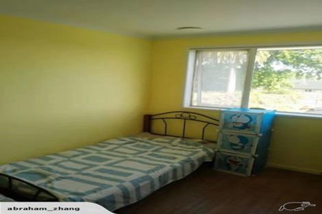 Photo of property in 13 Cooladerry Place, Rosehill, Papakura, 2113