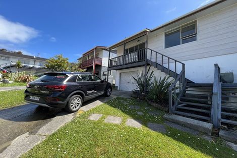 Photo of property in 7 Halyard Place, Whitby, Porirua, 5024