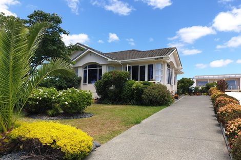 Photo of property in 15 Bayside Drive, Coopers Beach, 0420