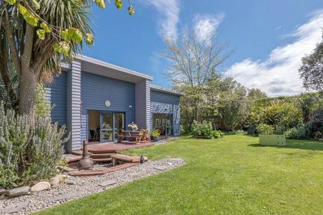 Photo of property in 3a Farr Street, Whitecliffs, Coalgate, 7673