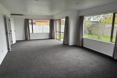 Photo of property in 5 Blythfield Place, Taradale, Napier, 4112
