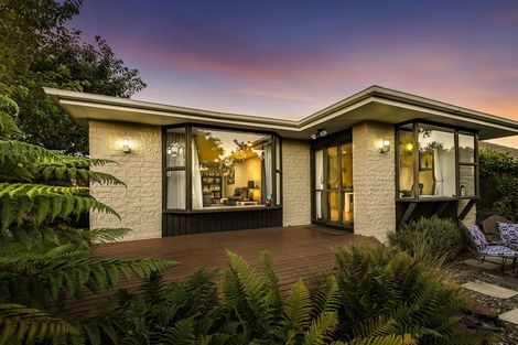 Photo of property in 55 Oriana Crescent, Hornby, Christchurch, 8042