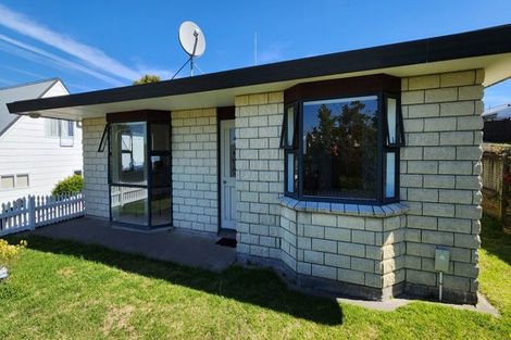 Photo of property in 11 Te Ngaere Place, Merrilands, New Plymouth, 4312