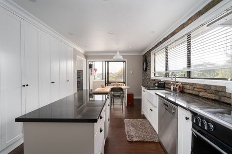 Photo of property in 36 Hawai Street, Two Mile Bay, Taupo, 3330