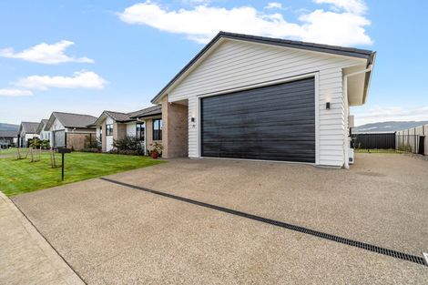 Photo of property in 79 Mawai Hakona Drive, Wallaceville, Upper Hutt, 5018