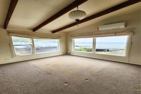 Photo of property in 66 Owhiro Bay Parade, Owhiro Bay, Wellington, 6023