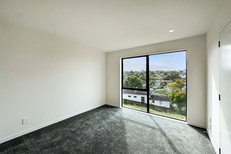Photo of property in 4/28 Ludlow Terrace, Totara Vale, Auckland, 0627