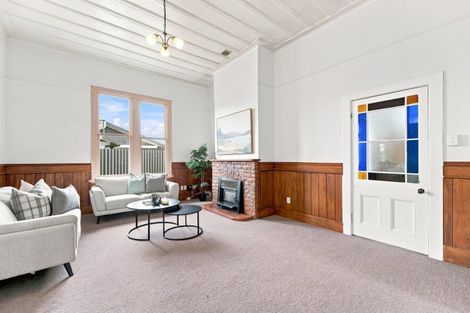 Photo of property in 70 Pitt Street, Whanganui, 4500