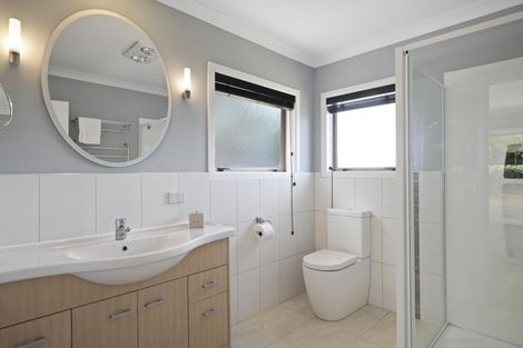 Photo of property in 17 Arthur Carwen Place, Pukekohe, 2120