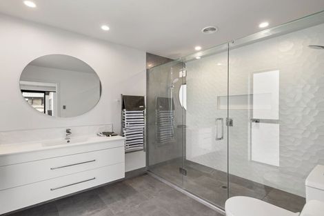 Photo of property in 62 Freedom Drive, Kelvin Grove, Palmerston North, 4414