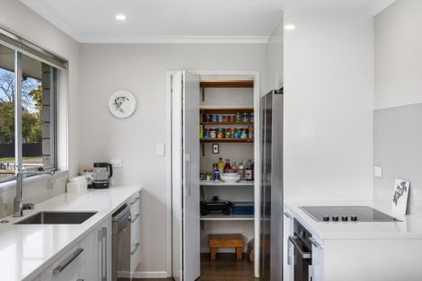 Photo of property in 37 Murphys Road, Springlands, Blenheim, 7201