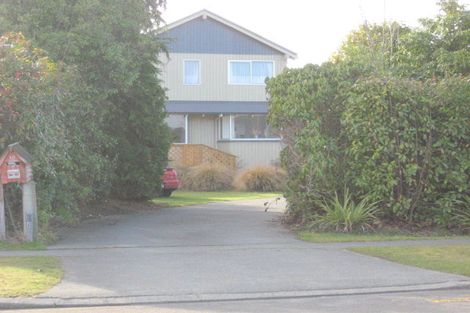 Photo of property in 10 Pompolona Street, Te Anau, 9600
