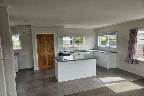 Photo of property in 5 Fairview Road, Western Heights, Rotorua, 3015