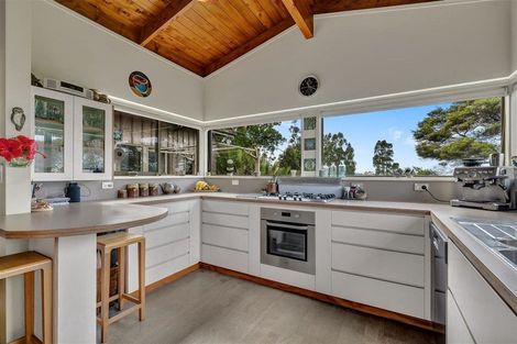 Photo of property in 12 Kereru Grove, Greenhithe, Auckland, 0632