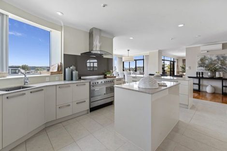 Photo of property in Shangri La Apartments, 1/97 Jervois Road, Herne Bay, Auckland, 1011