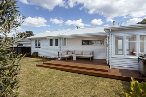 Photo of property in 559 Maunganui Road, Mount Maunganui, 3116