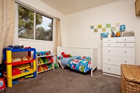 Photo of property in 1/48 Jutland Road, Hauraki, Auckland, 0622