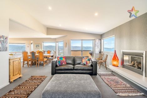 Photo of property in 93 Cypress Drive, Maungaraki, Lower Hutt, 5010