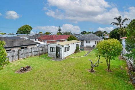 Photo of property in 9 Ballance Avenue, Papatoetoe, Auckland, 2104