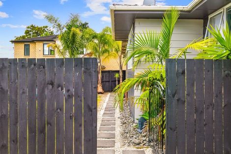 Photo of property in 48 Jillian Drive, Ranui, Auckland, 0612