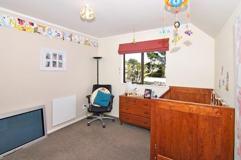 Photo of property in 60 Cunliffe Street, Churton Park, Wellington, 6037