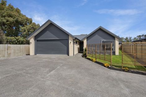 Photo of property in 9 Minerva Crescent, Woodend, 7610