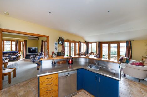 Photo of property in 8a Camden Street, Feilding, 4702