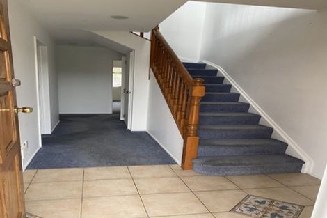 Photo of property in 11 Vireya Court, Goodwood Heights, Auckland, 2105