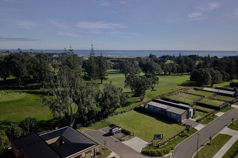 Photo of property in 7 Kotare Drive, Waiwhakaiho, New Plymouth, 4312