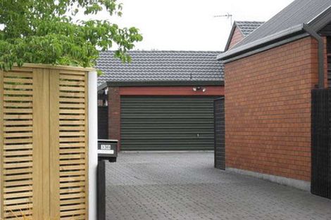 Photo of property in 2/33b Cricklewood Place, Avonhead, Christchurch, 8042