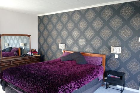 Photo of property in 9 Birch Street, Tuatapere, 9620