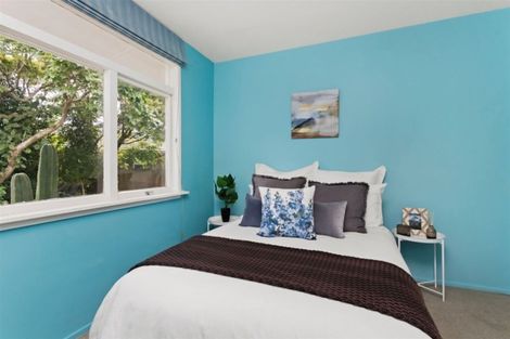Photo of property in 11 Kingsgate Place, Burnside, Christchurch, 8053