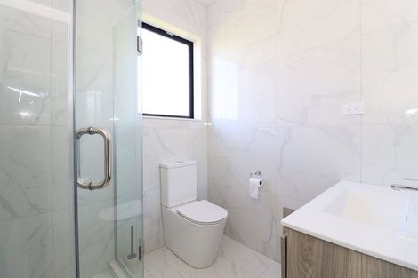 Photo of property in 127b Oreil Avenue, West Harbour, Auckland, 0618