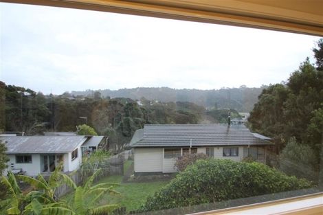 Photo of property in 40 Morriggia Place, Bayview, Auckland, 0629