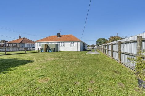 Photo of property in 38-40 Parris Street, Waitara, 4320
