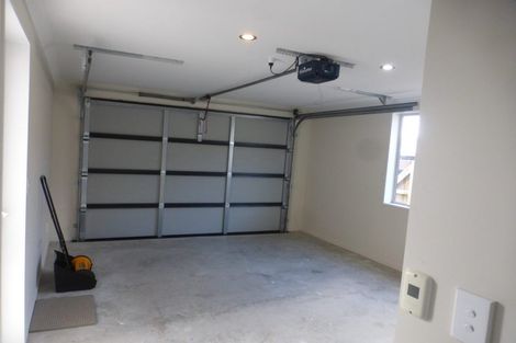 Photo of property in 22 Pounamu Place, Pegasus, 7612