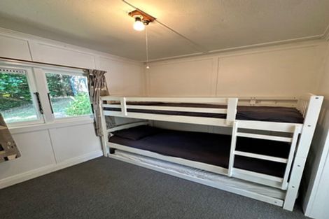 Photo of property in 12 Sylvan Glade, Piha, 0772