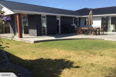 Photo of property in 7 Poaka Place, One Tree Point, 0118