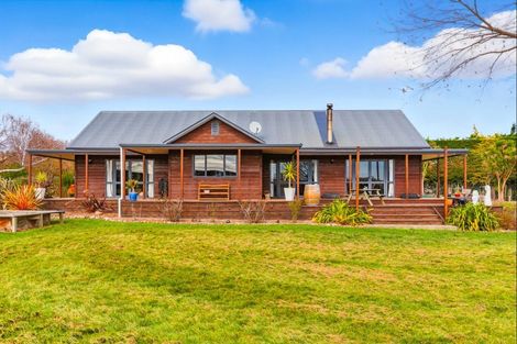 Photo of property in 70 Joblins Road, Levin, 5571