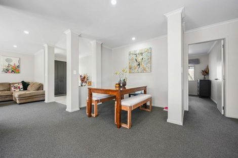 Photo of property in 54 Edgeview Crescent, Fitzroy, Hamilton, 3206