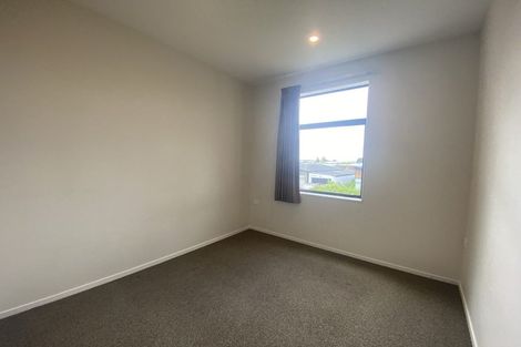Photo of property in 71 Battalion Drive, Papakura, 2110