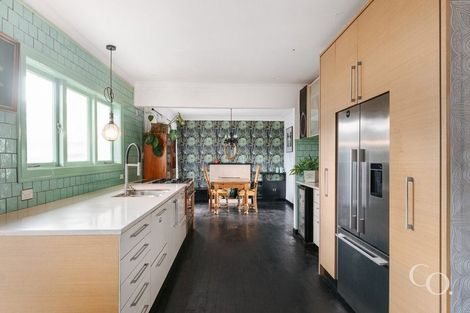 Photo of property in 140 Sutherland Road, Brookfield, Tauranga, 3110