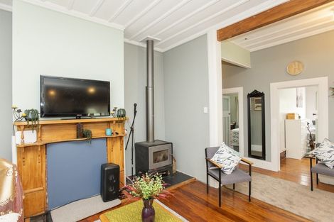 Photo of property in 2 Kara Street, Outer Kaiti, Gisborne, 4010