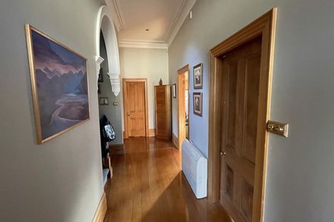 Photo of property in 127 Merivale Lane, Merivale, Christchurch, 8014