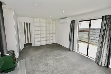 Photo of property in 8 Lane Place, Awapuni, Palmerston North, 4412