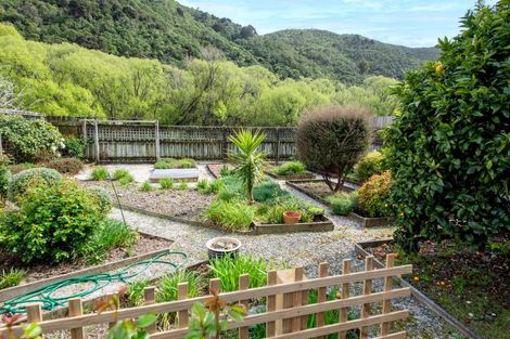 Photo of property in 14 The Anchorage, Waikawa, Picton, 7220