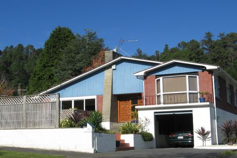 Photo of property in 76 Manuka Street, Stokes Valley, Lower Hutt, 5019